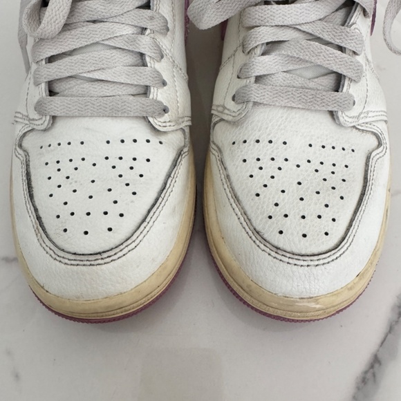 Nike Air Jordan 1 Mid Orchid / Sail. Muslin - Picture 6 of 9